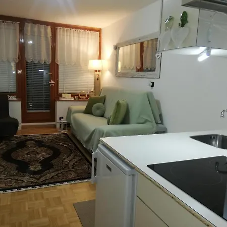 - Guglielmo Tell شقة