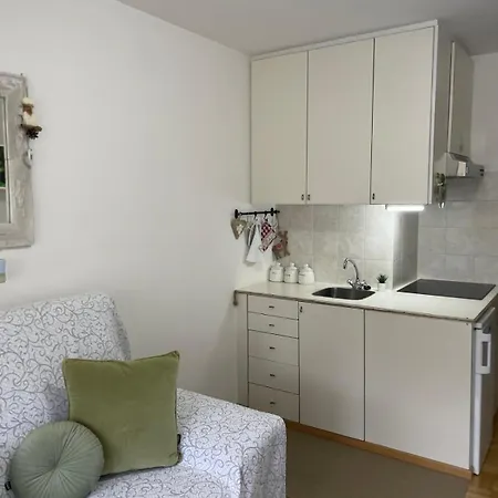 - Guglielmo Tell Apartman