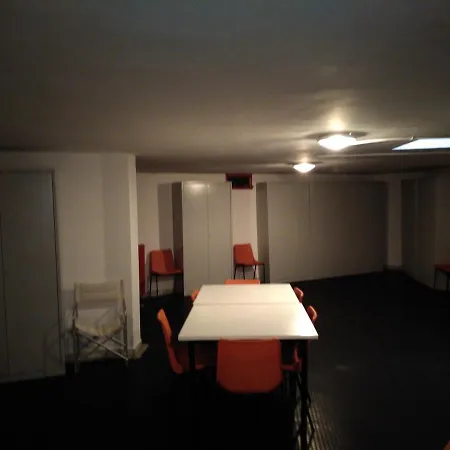 - Guglielmo Tell Apartman *